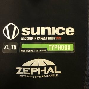 Sunice Mens waterproof golf pants.  Worn once ⛳️🏌️‍♂️